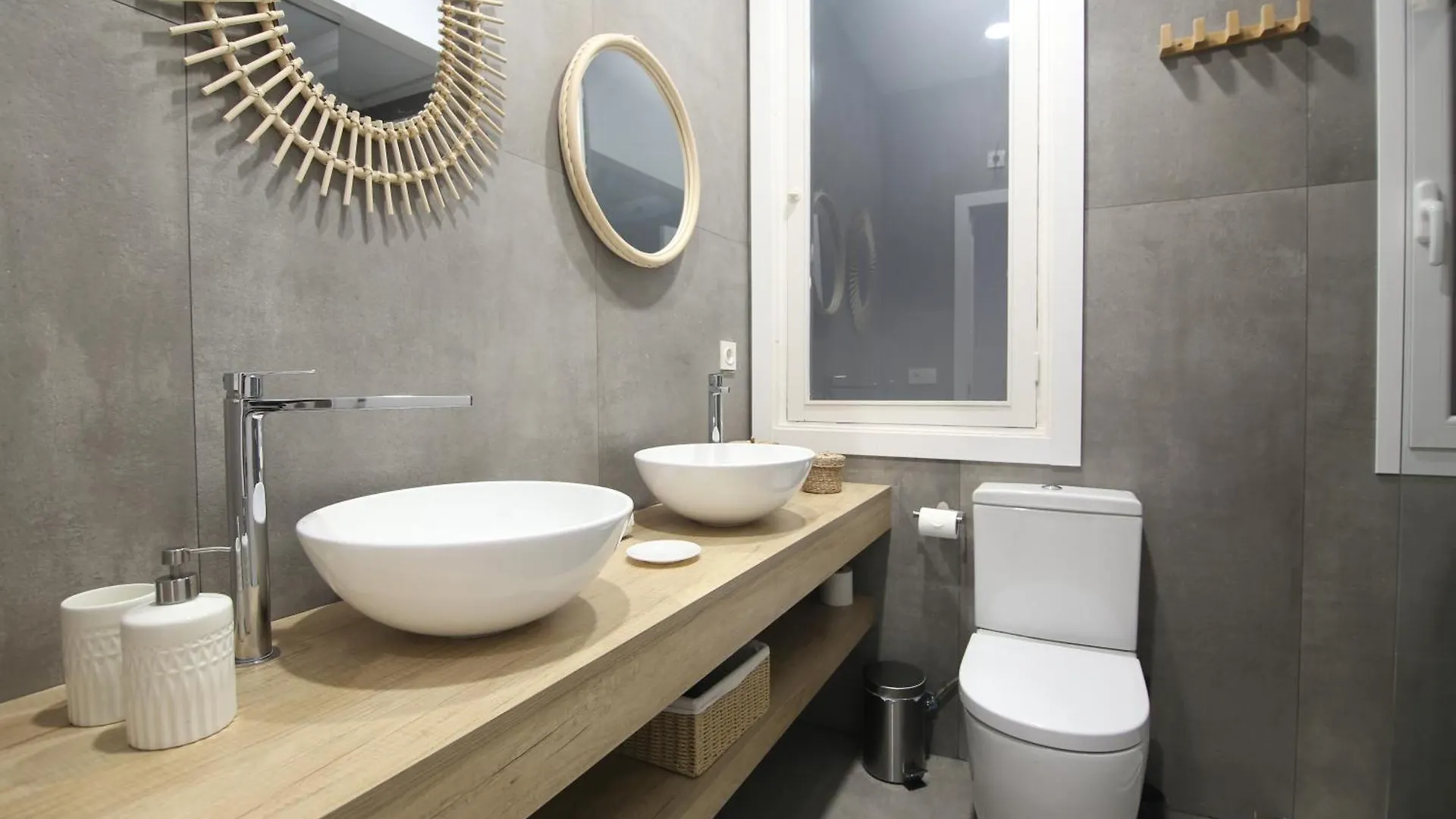 Cozy And Centric Apartment By Cisan Rentals San Sebastian 0*,