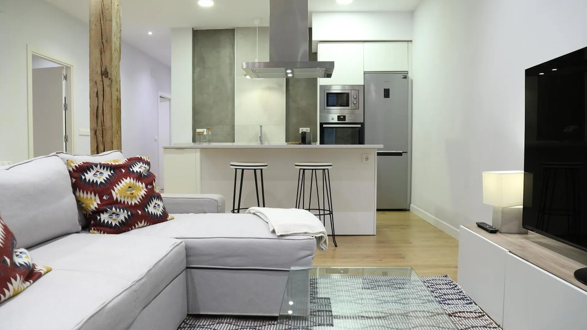 Cozy And Centric Apartment By Cisan Rentals San Sebastian