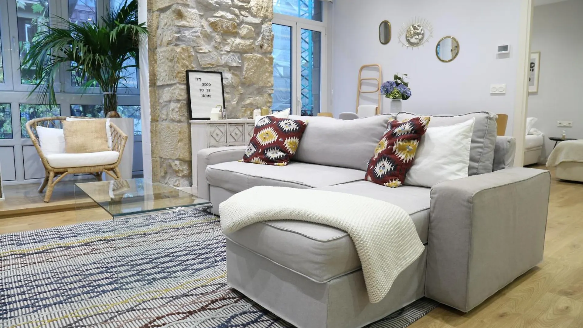Cozy And Centric Apartment By Cisan Rentals San Sebastian Spain